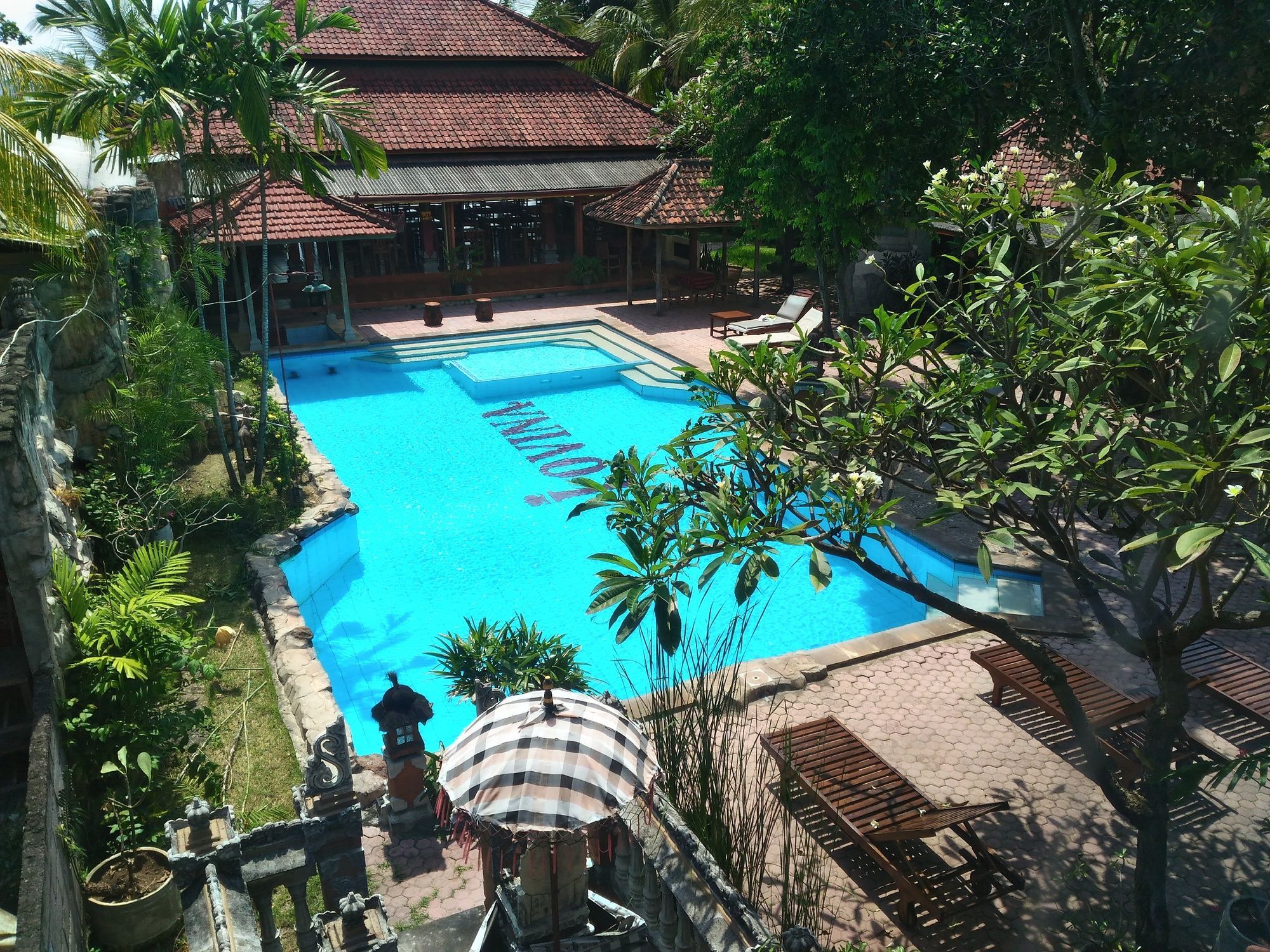 โรงแรมโลวินาบีช Buleleng  ภายนอก รูปภาพ