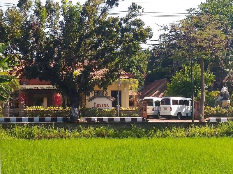 โรงแรมโลวินาบีช Buleleng  ภายนอก รูปภาพ